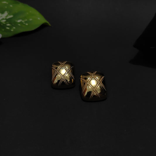 Golden Lattice Studs | Intricate Geometric Elegance