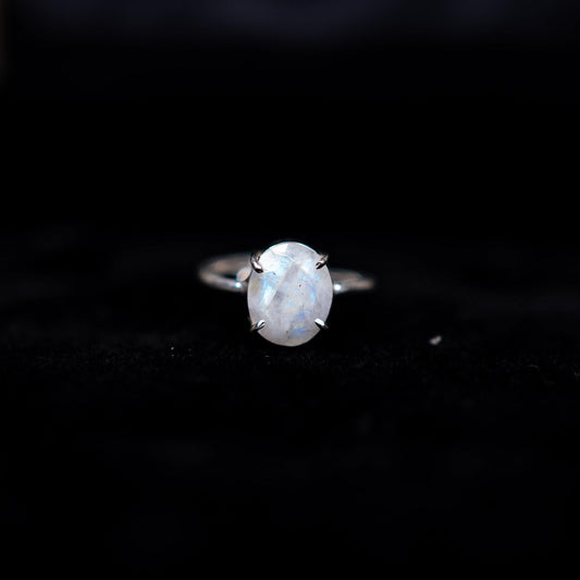 Moonstone Ring | Elegant Crystal Jewelry for Intuition, Balance & Inner Harmony