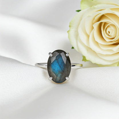 Labradorite Authentic Ring for Transformation & Protection – Elegant Design for Men & Women