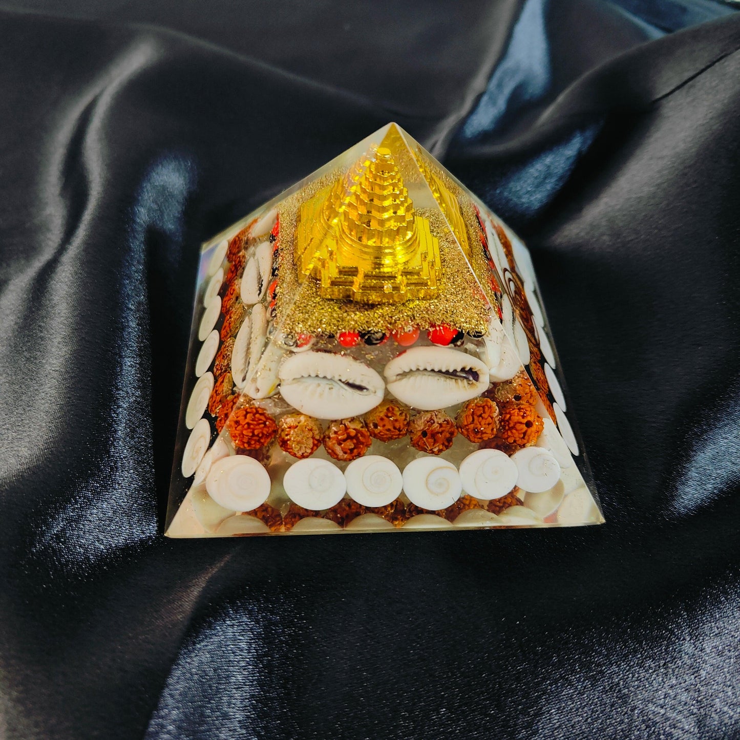 Dhan Laxmi Shree Yantra Crystal Pyramid | Symbol of Prosperity, Wealth, and Spiritual Growth in India