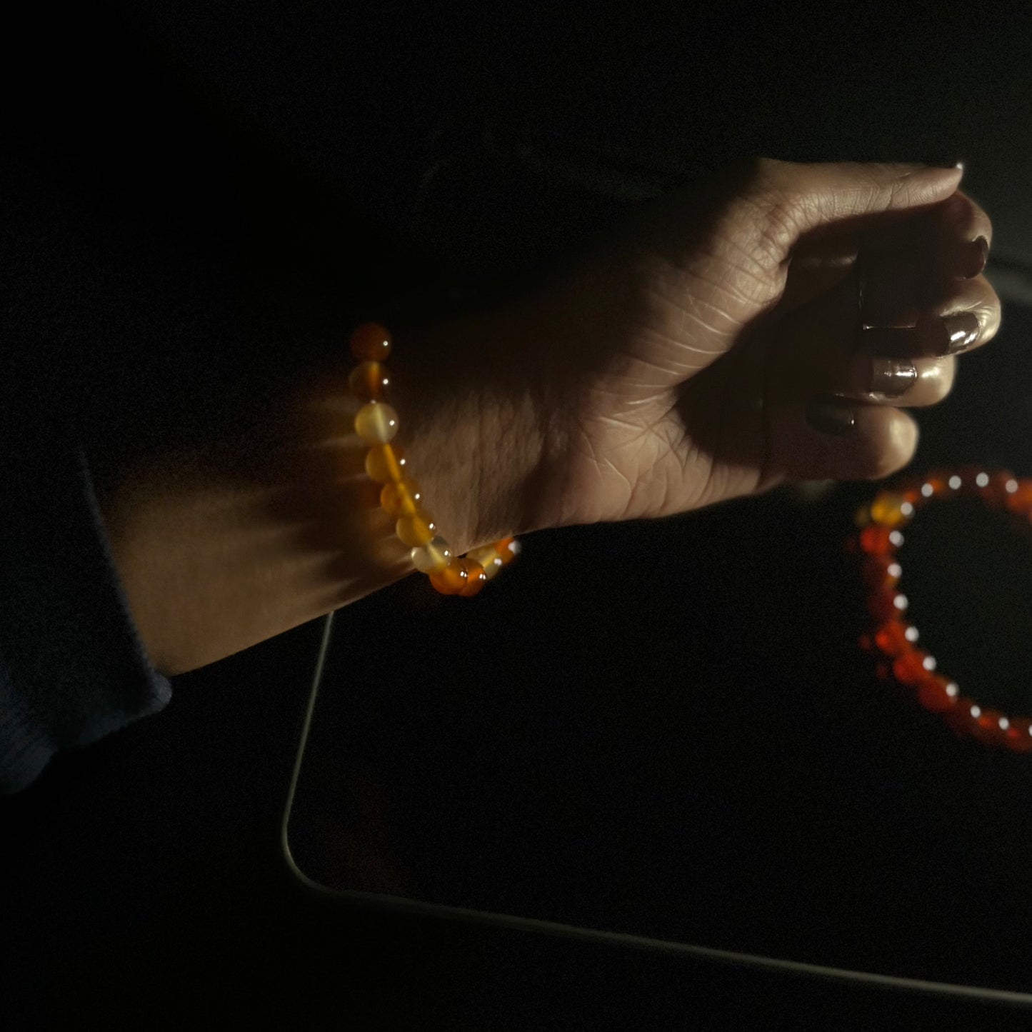 Carnelian Bracelet | Fire Up Confidence & Creativity with this Bold Gemstone Bracelet